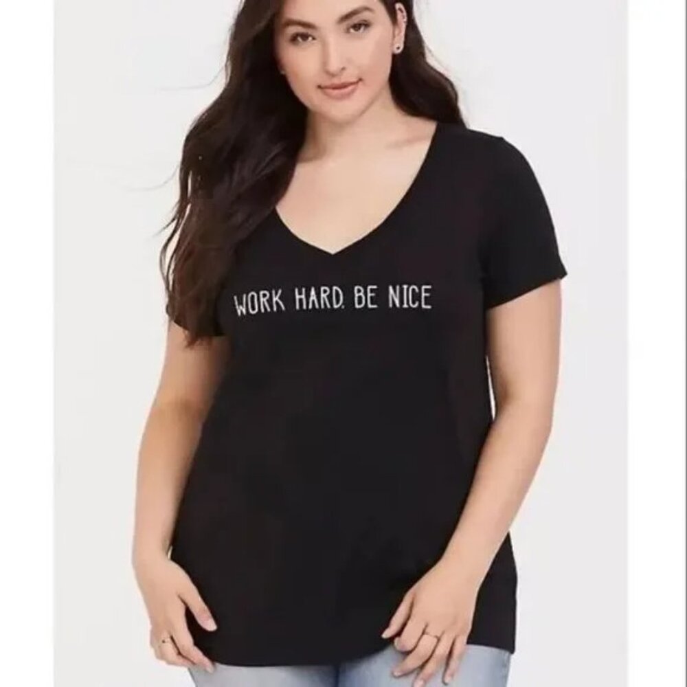 Torrid Work Hard Be Nice V-Neck Black Jersey Tee Plus Size M/L Casual Top NEW